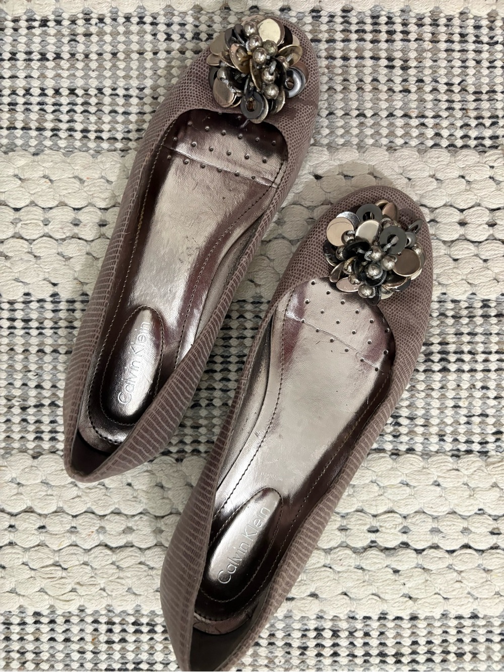 Calvin Klein Mauve Taupe Floral Appliqué Ballet Flats